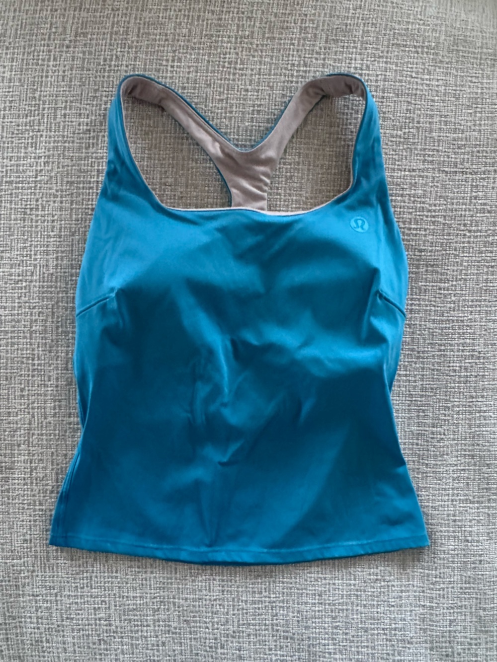 lululemon teal blue racerback tank with gray lining
